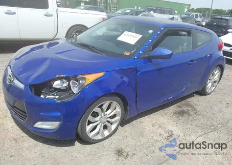 2013 Hyundai Veloster Base W/Black from USA, damaged, VIN KMHTC6AD1DU173061
